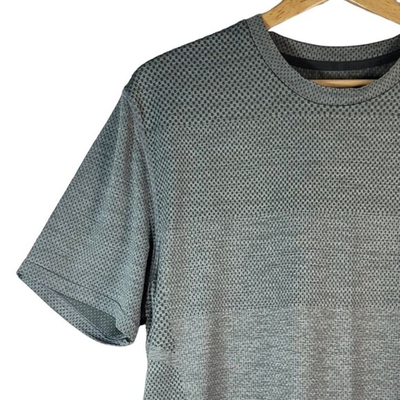 Champion Mens Power Core Shirt Gray Large Crew Neck Short Sleeve Active Athletic - Picture 3 of 7
